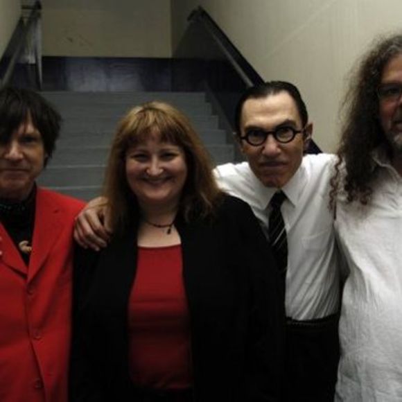 Meet your Posher, Laura - Picture 1 of 1